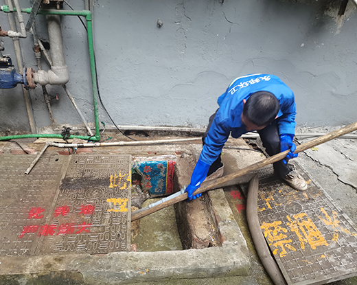 甘泉清掏化粪池